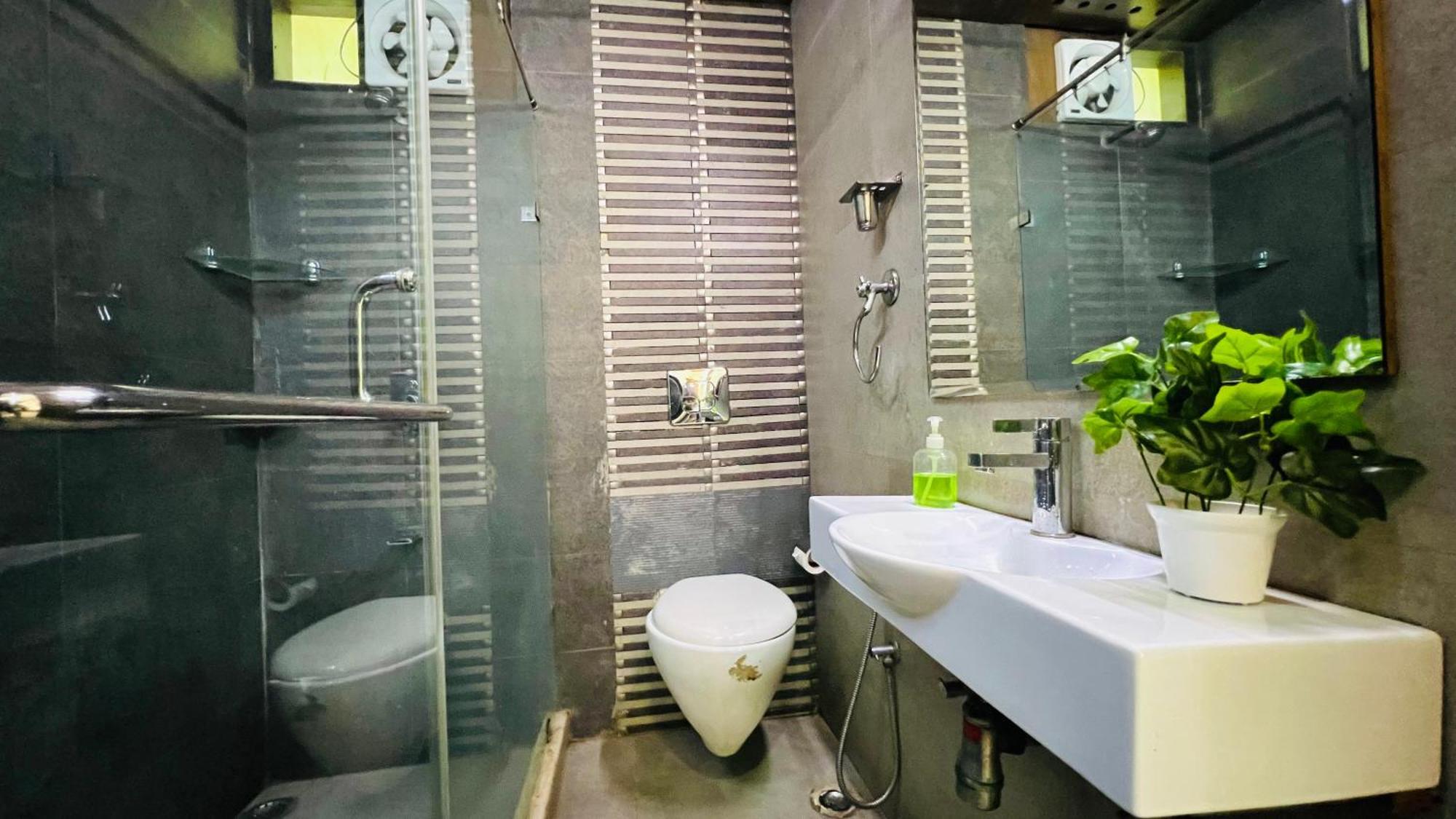 Olive Service Apartments - Green Park New Delhi Exterior photo