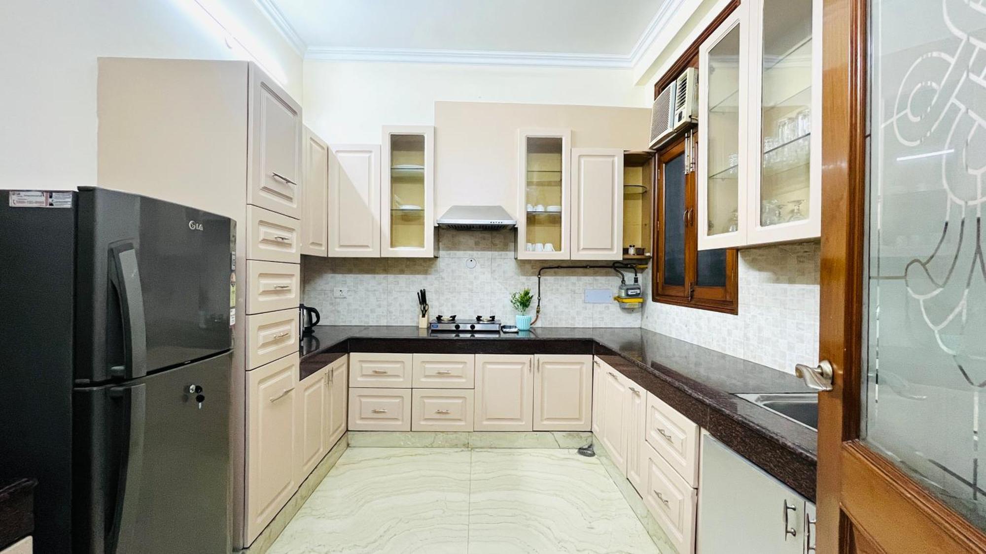Olive Service Apartments - Green Park New Delhi Room photo